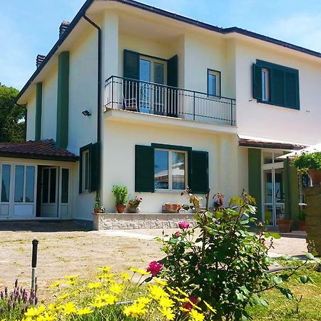Bed&Breakfast Romantica Evasione Sutri Esterno foto