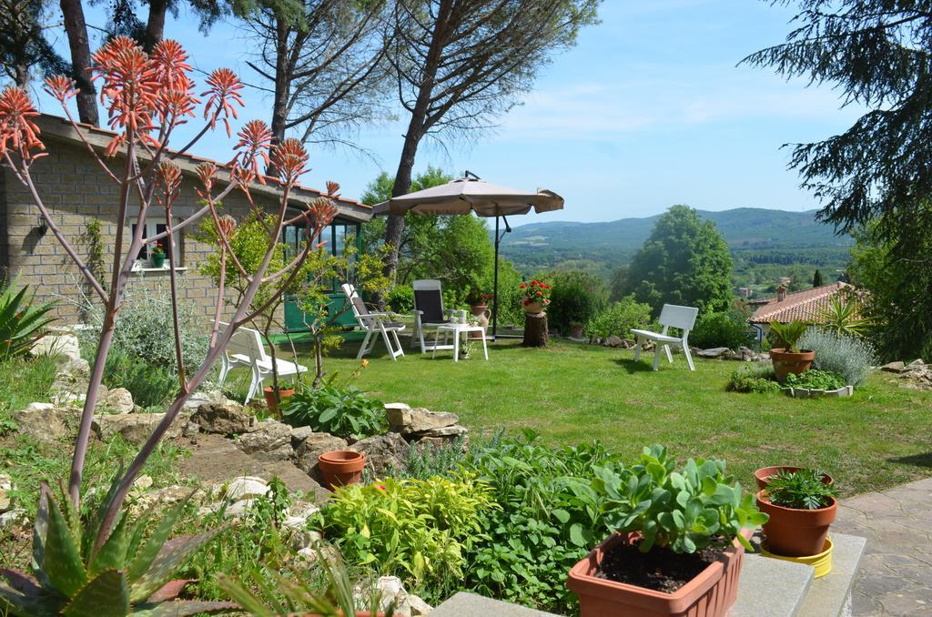 Bed&Breakfast Romantica Evasione Sutri Esterno foto