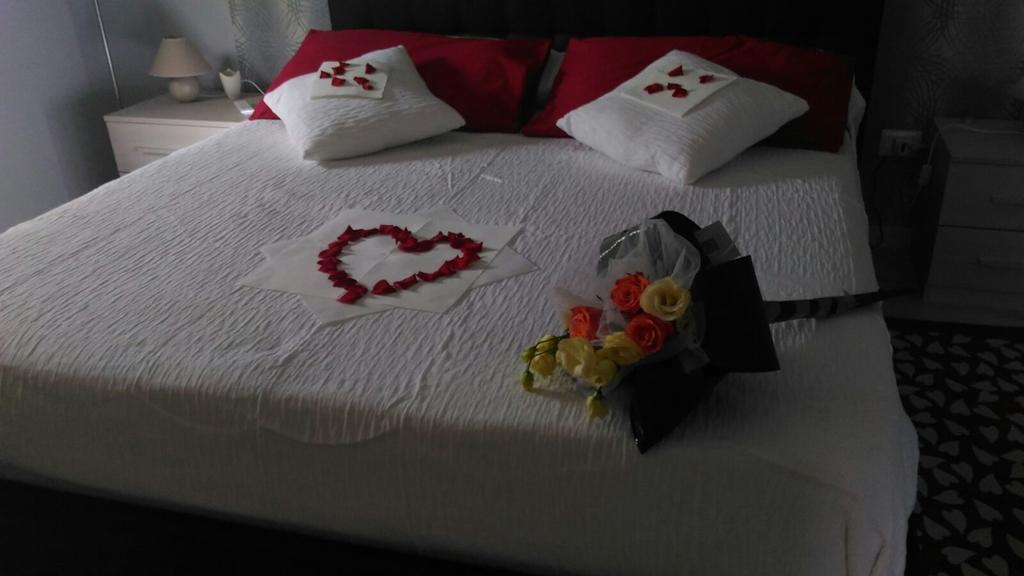 Bed&Breakfast Romantica Evasione Sutri Esterno foto