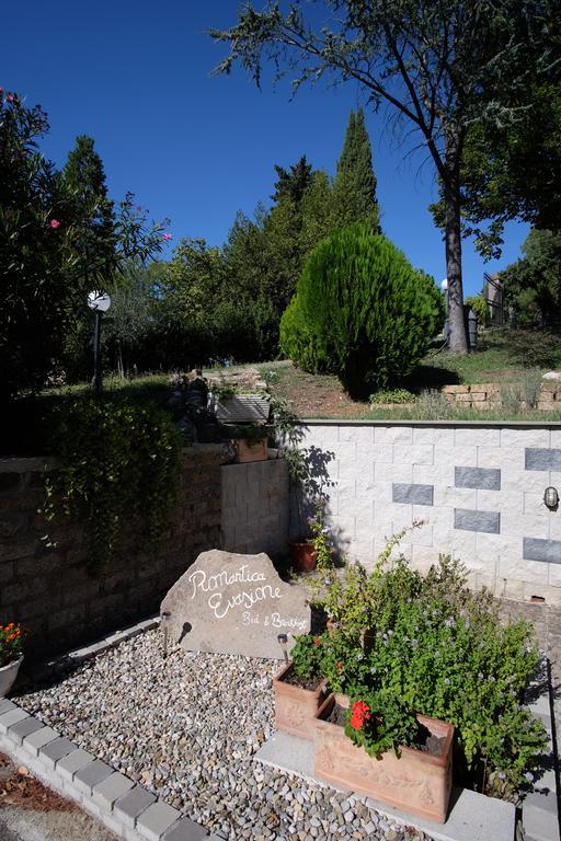 Bed&Breakfast Romantica Evasione Sutri Esterno foto