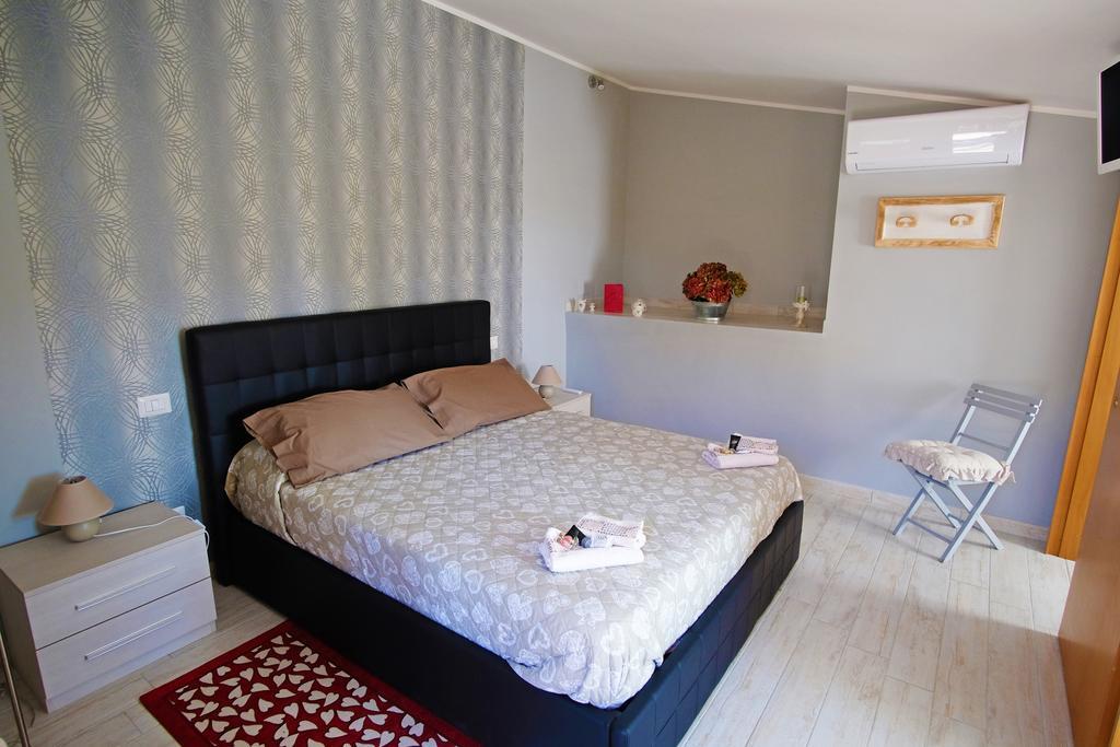 Bed&Breakfast Romantica Evasione Sutri Esterno foto