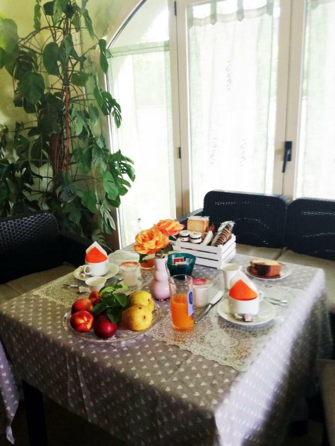 Bed&Breakfast Romantica Evasione Sutri Esterno foto